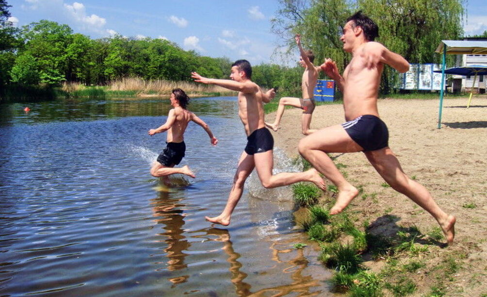 Картинки на водоемах